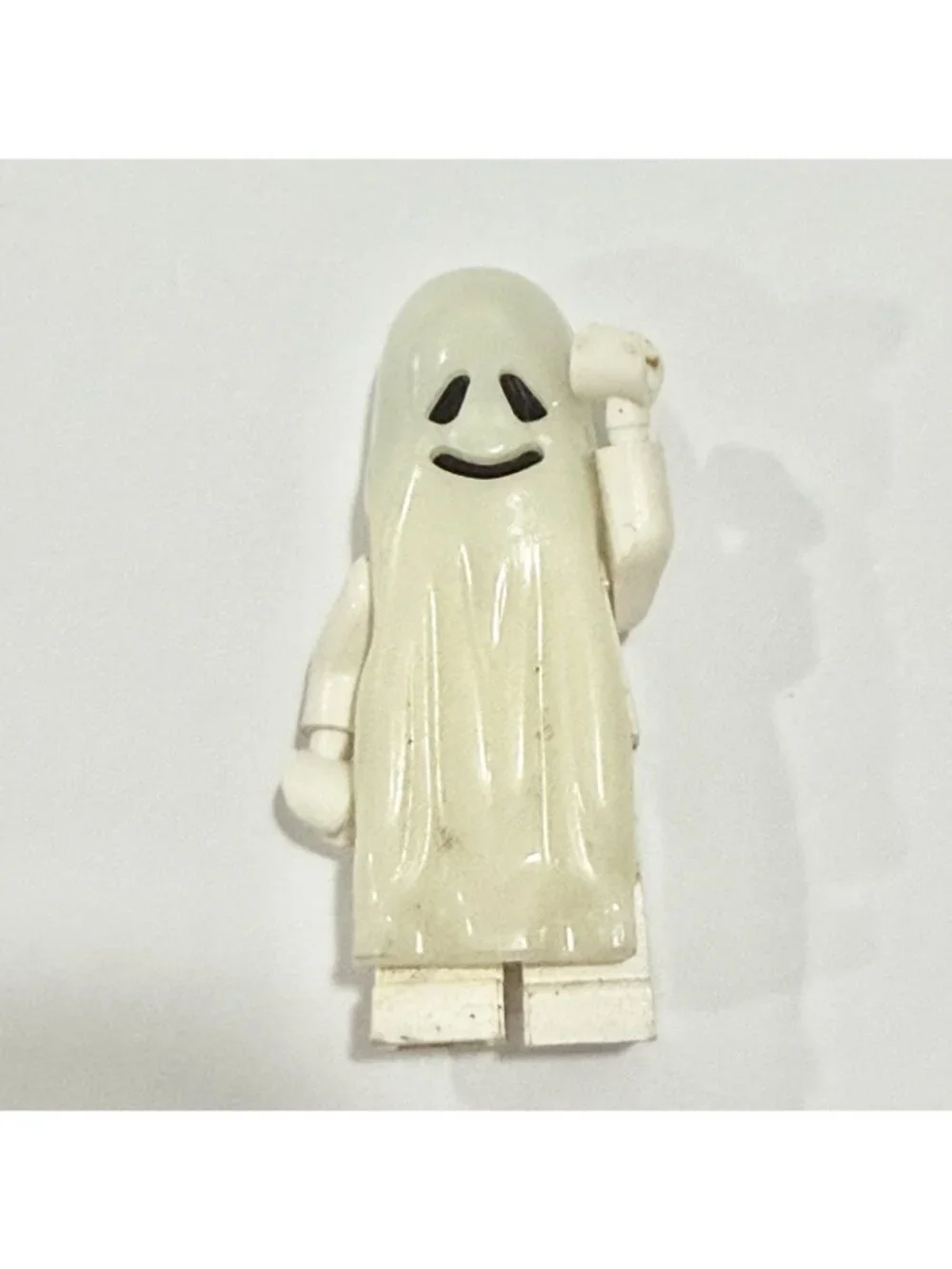 LEGO Minifigure Ghost Castle Gen002, Vintage Glow-in-the-Dark, Complete w/ Body